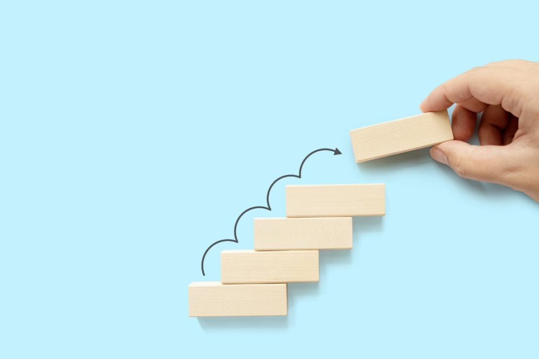 Quel potentiel a la crypto BITGERT face à LITECOIN - canva